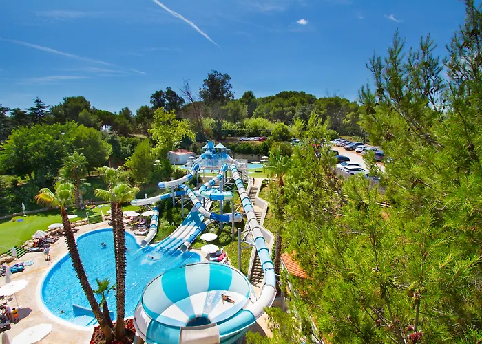 Hotel Garbi Park & Aquasplash